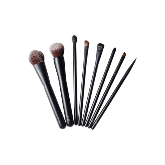 Kumano Brush Makeup Brushes / Professional 8-Piece Set